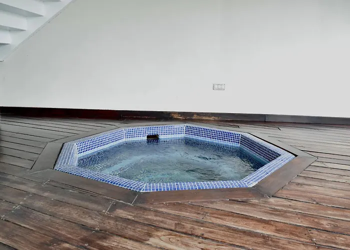 On Paseo De La Reforma, Great Location, Luxurious, Pool, Gym Apartamento *