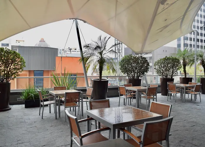 On Paseo De La Reforma, Great Location, Luxurious, Pool, Gym